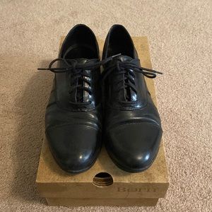 Born Leather lace up flats